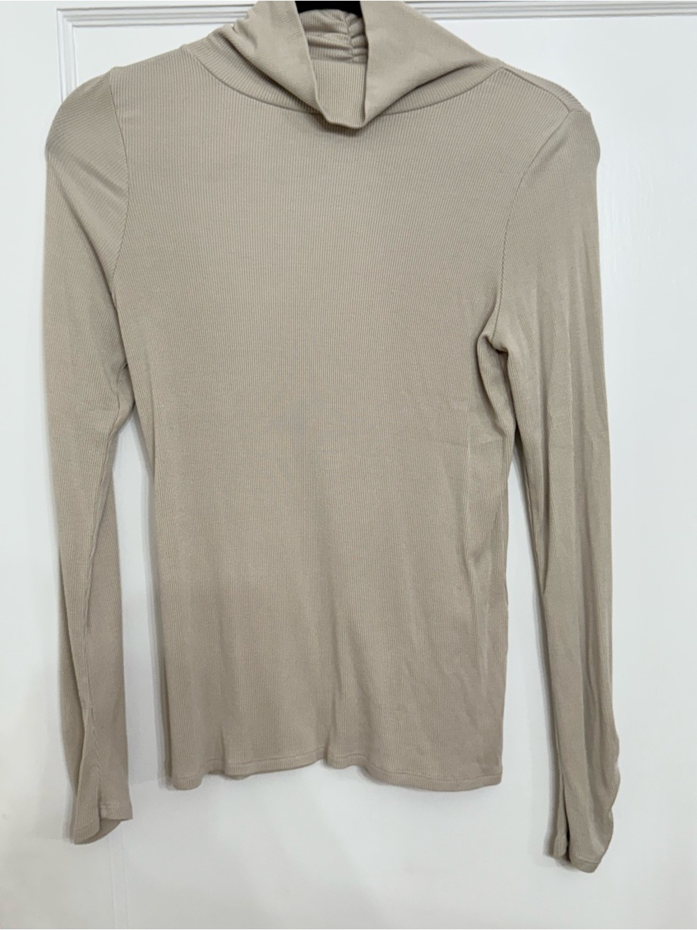 41 Hawthorn tan ribbed long-sleeve turtleneck top size small